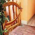 La Pavoncella アパート バデージ