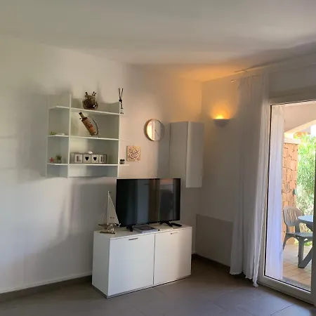 Apartment La Pavoncella Badesi